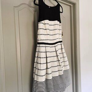 Taylor Dresses Plus Dotted Stripes Dress – Size 8 (New with Tags)